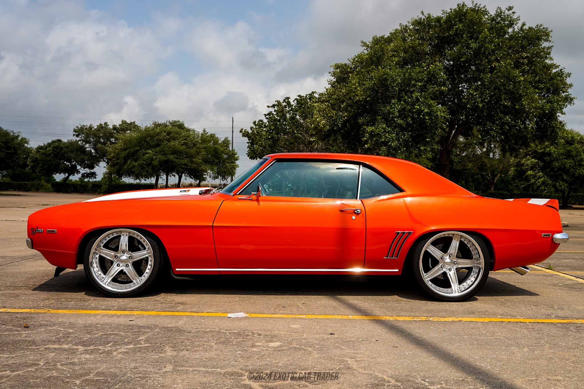 ギター V8 FUZZ 1969 CAMARO 1969 Chevrolet Camaro Z28 | Coyote Classics